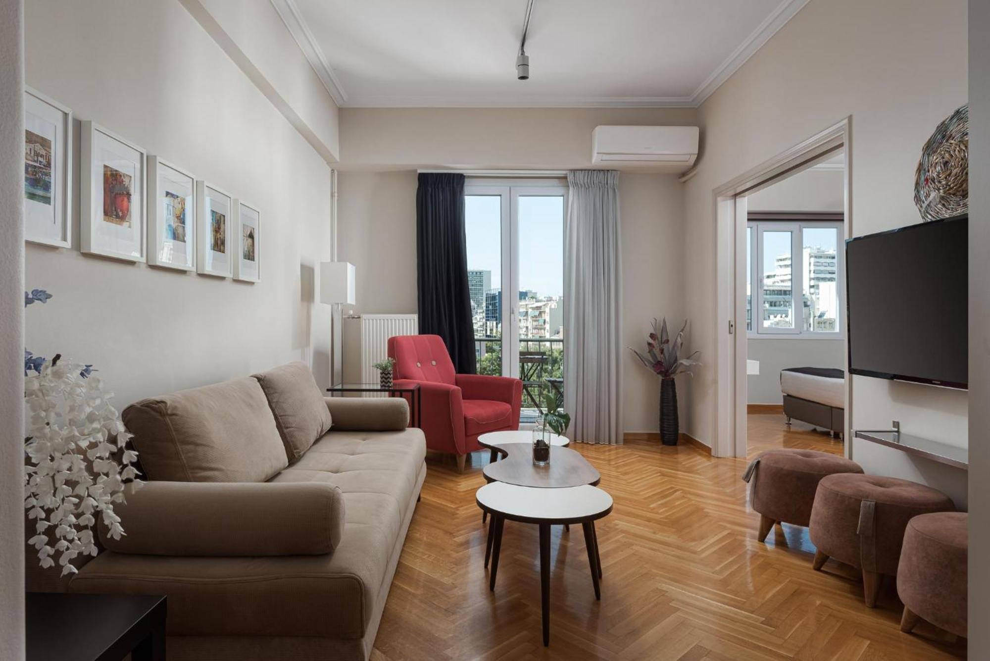 Athenian Heritage Residences Daire *
